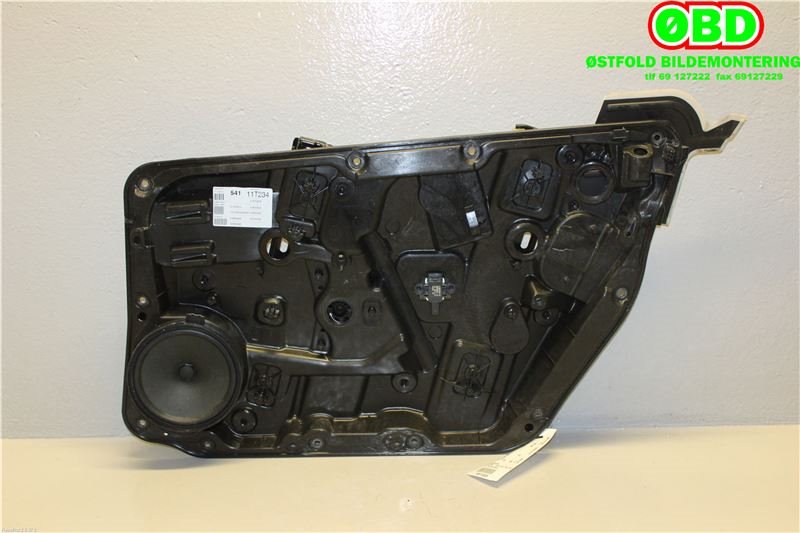 Ruteheis til Mercedes A-Klasse 2012-2018 (W176) (W176) (MERCEDES|A 176 720 02 79|)
