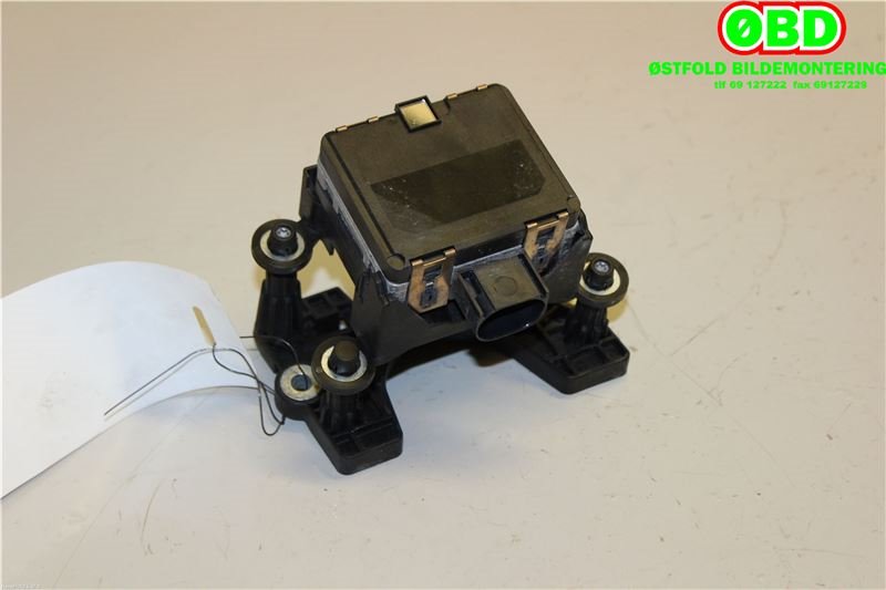 Sensor radar til VW Passat 2015-2019 (Fase 1) (B8) (B8) (VOLKSWAGEN|3Q0 907 561 D||3Q0907561D)