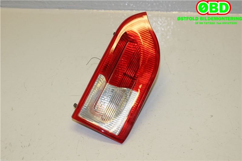 Baklykt høyre til Opel Insignia A 2009-2014 (OPEL|13226855|12 22 443|)