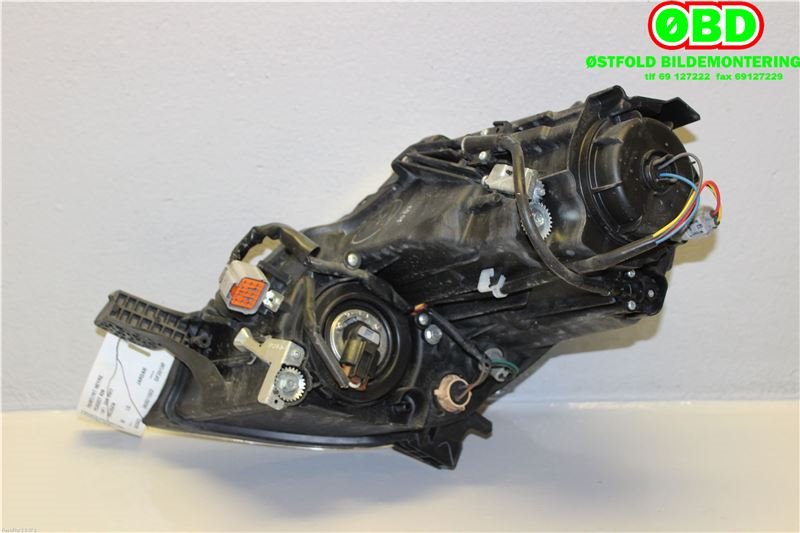 Frontlykt høyre halogen til Peugeot iOn 2011-2020  (PEUGEOT|6206 W9|)