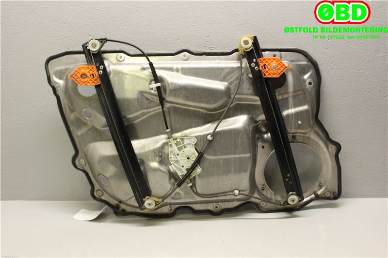 Ruteheis til Audi A8 2003-2010 (Type II)  (AUDI|4E0 837 462 B|)