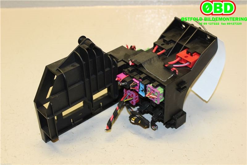 Sikringsboks til Audi A8 2003-2010 (Type II)  (AUDI|4E1 937 503 A|)
