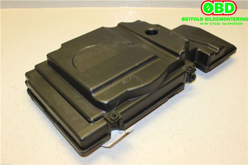 Bilstereo diverse til Audi A8 2003-2010 (Type II)  (AUDI|4E0 035 621 A||4E0035621A)