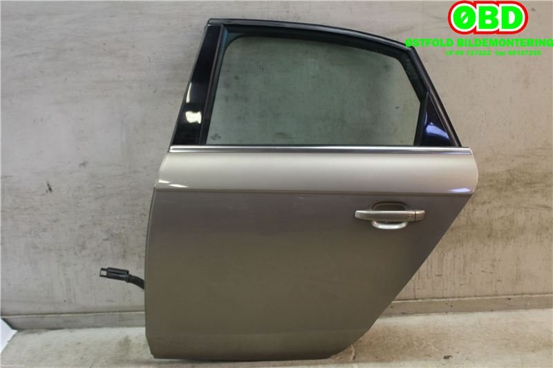 Dør venstre bak til Audi A4 2007-2014 (Type IV) (B8) (B8) (AUDI|8K5 833 051 D|)