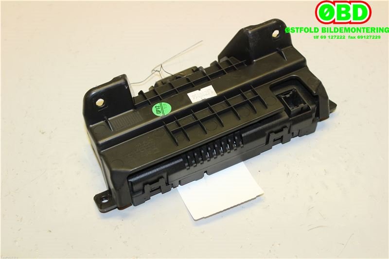 Multimedia display (MCU - Media Controller Unit) til Opel Mokka 2012-2016 (Type I, Fase 1)  (OPEL|22915943|1236121|22915943G)