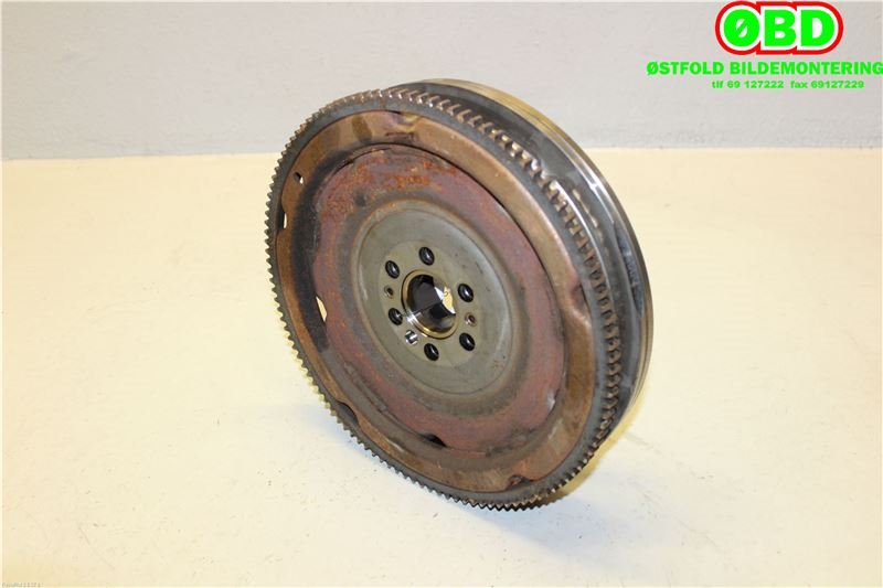 Svinghjul manuell til BMW 1-Serie 2004-2011 (E81/E82/E87/E88) (E81/E82/E87/E88) (BMW|21217526268|)