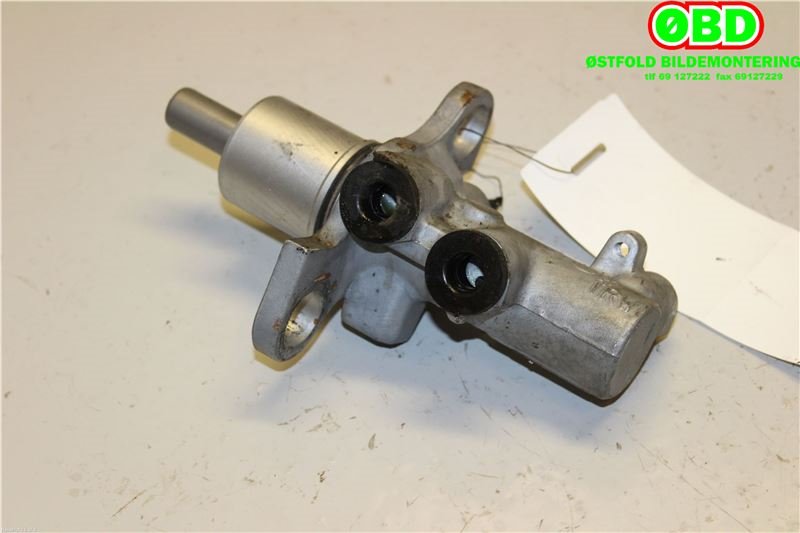 Bremsepumpe hoved til Audi A8 2003-2010 (Type II)  (AUDI|3D0 611 021|)