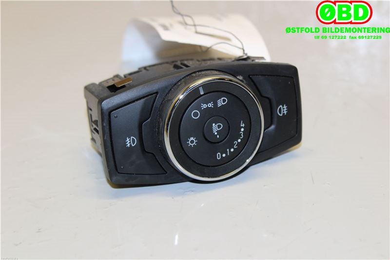 Bryter lys til Ford Transit 2014-->> (FORD|2336439||GK2T13D061AA)