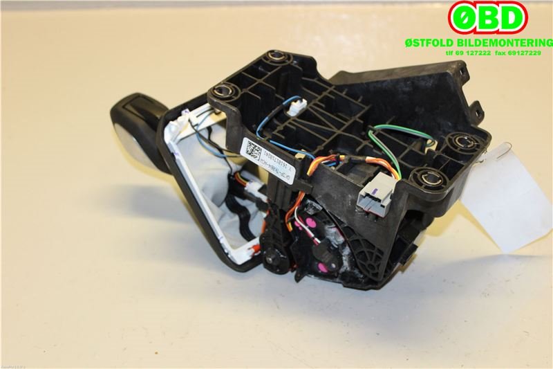 Girstang/girvelger automat til Ford Transit 2014-->>  (FORD|2093657||GK3P7K004ACW)