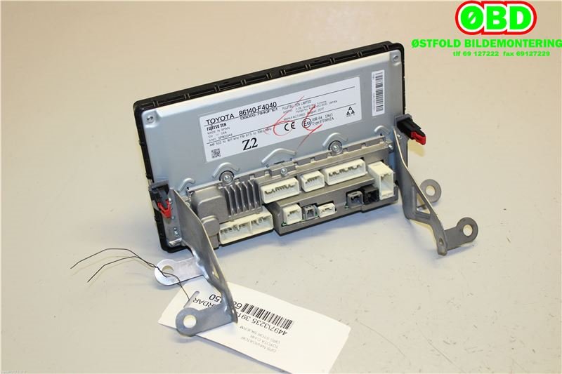 Bilstereo navigasjon til Toyota C-HR 2016-->>  (TOYOTA|86140F4040|)