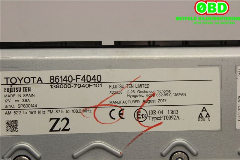 Bilstereo navigasjon til Toyota C-HR 2016-->>  (TOYOTA|86140F4040|)