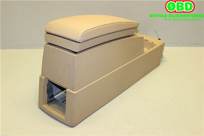 Sete armlene lokk til BMW X3 2007-2010 (Fase 2) (E83) (E83) (BMW|51163435549|)