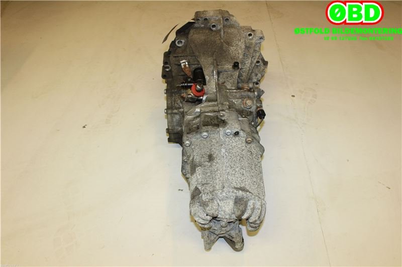 Girkasse manuell 6-trinn til Audi A6 2005-2008 (Type III, Fase 1) (C6) (C6) (AUDI|01X 300 044 H|01X 300 044 HX|)