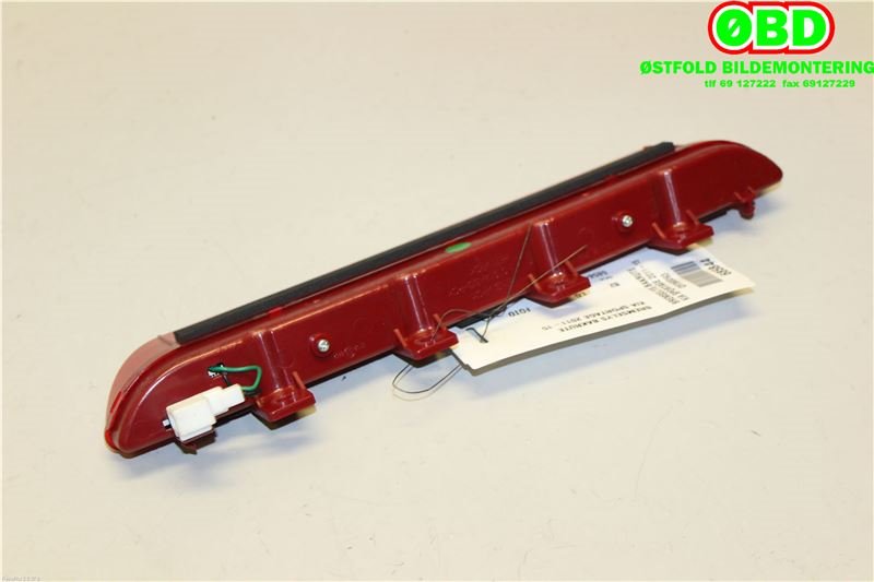 Baklykt bremselys bakrute til Kia Sportage 2010-2016 (Type III)  (KIA|927003W100|)