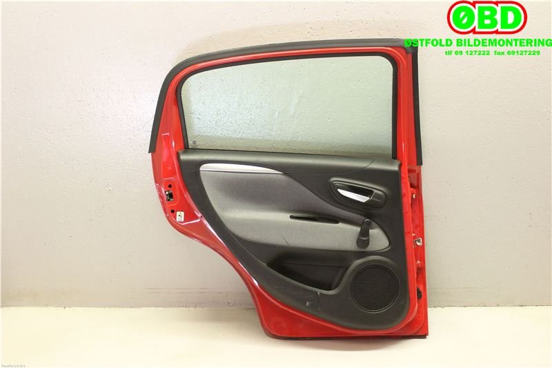 Dør venstre bak til Fiat Punto 2010-->> (Type III, Fase 2) EVO EVO (FIAT|51872251|51888070|)
