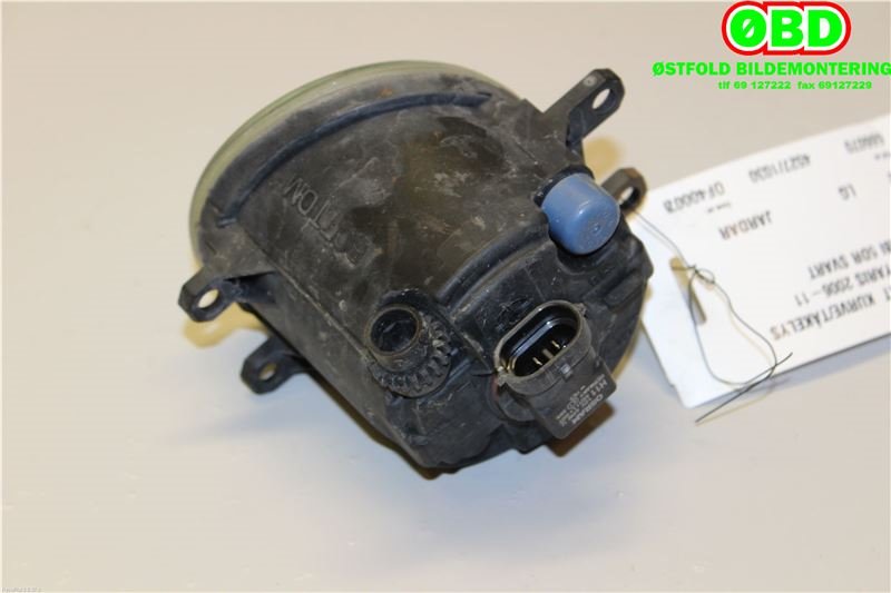 Tåkelykt venstre foran til Toyota Yaris 2006-2009 (Type II, Fase 1) (TOYOTA|812200D041|812200D042)