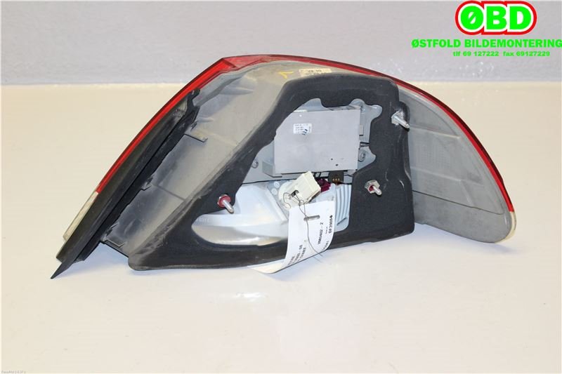 Baklykt venstre til BMW 7-Serie 2000-2008 (E65/E66/E67/E88) (E65/E66/E67/E88) (BMW|63 21 6 937 235||6937235)