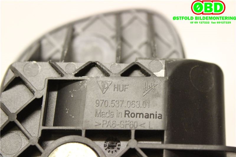 Dørhåndtak utv venstre bak til Porsche Panamera 2009-2017 (Type I) (970) (970) (PORSCHE PANAMERA 4S|970 537 613 00|970 537 063 04|97053706301)
