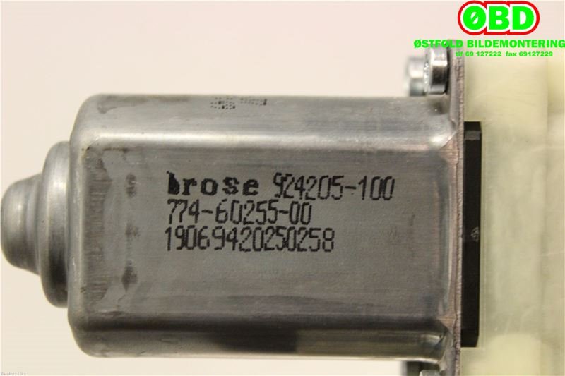 Ruteheis venstre foran til Porsche Panamera 2009-2017 (Type I) (970) (970) (PORSCHE PANAMERA 4S|970 624 101 01|970 624 101 02|)