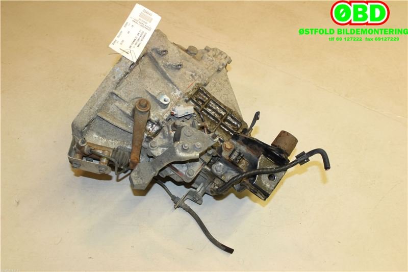 Girkasse manuell til Toyota Yaris 2006-2009 (Type II, Fase 1)  (TOYOTA|303000D070|)