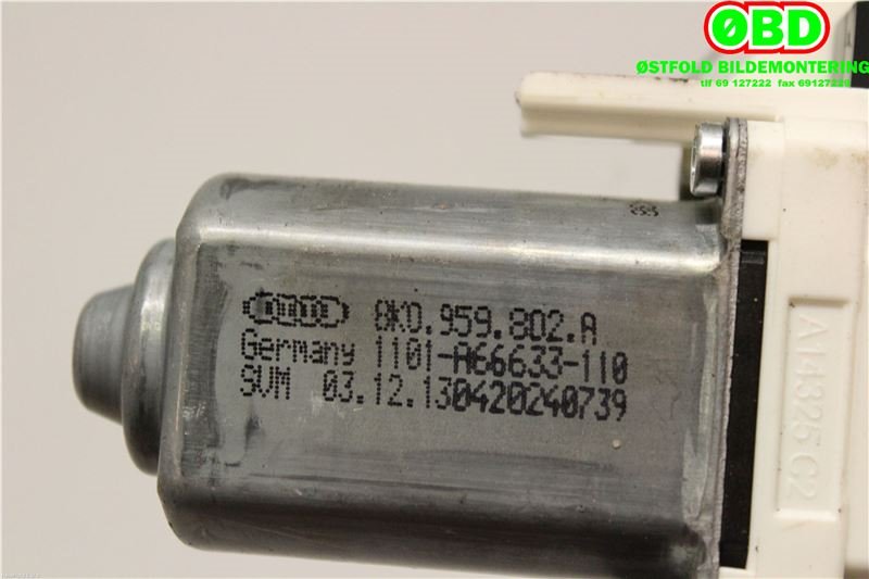 Ruteheis høyre foran til Audi A4, Allroad 2009-2016 (Type I) (B8) (B8) (AUDI|8T0 959 802 B||8K0959802A)