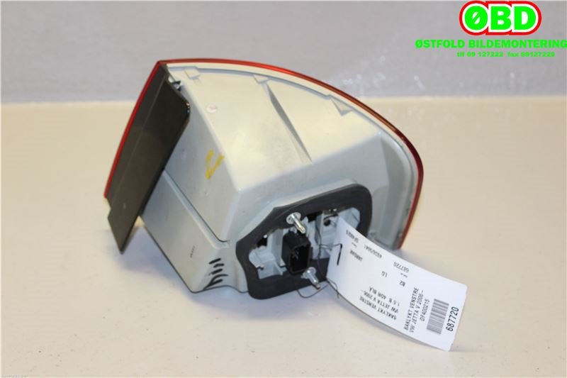 Baklykt venstre til VW Jetta 2005-2010 (VOLKSWAGEN|1K5 945 095 M|)