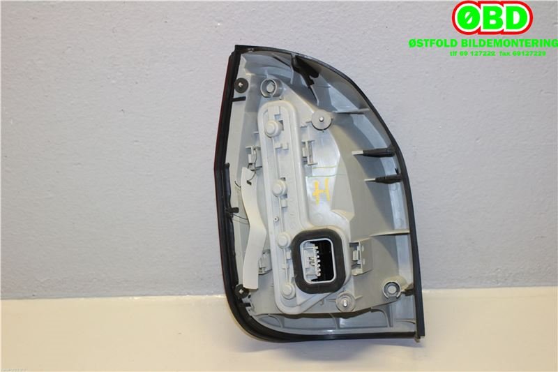 Baklykt høyre til Opel Zafira A 1999-2005  (OPEL|93175679|1222084|)