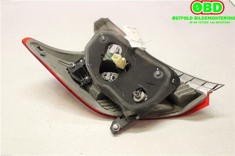 Baklykt høyre til Toyota Yaris 2012-2014 (Type III, Fase 1)  (TOYOTA|815510D370|)