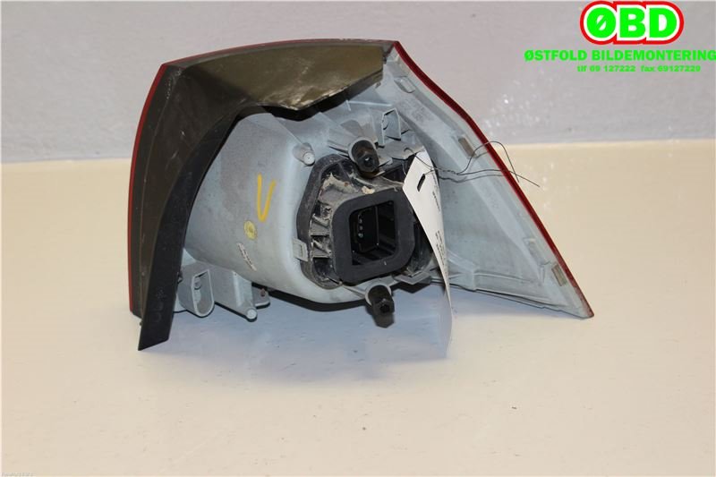 Baklykt venstre til VW Golf V, Combi 2003-2008  (VOLKSWAGEN|1K6 945 095 AA|)