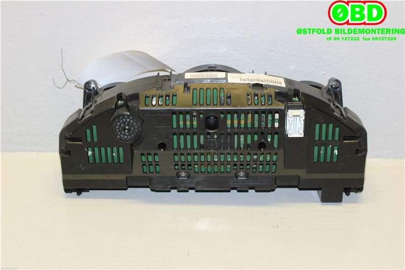 Instrumentpanel til Mercedes CLS 2011-2017 (C218) (C218) (MERCEDES|A 218 900 75 03||2189007503)
