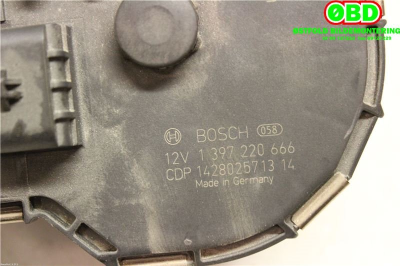 Viskermotor frontrute til Mercedes CLS 2011-2017 (C218) (C218) (MERCEDES||1397220666)