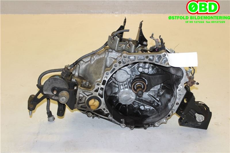 Girkasse manuell 6-trinn til Toyota Avensis 2009-2015 (Type III, Fase 1) (TOYOTA|3030020A90|)