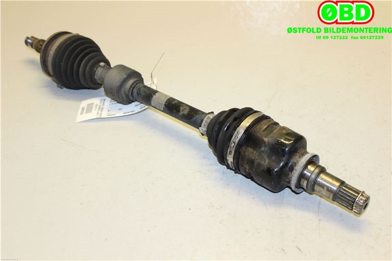 Drivaksel venstre foran til Toyota Avensis 2009-2015 (Type III, Fase 1)  (TOYOTA|4342005401|)