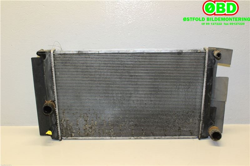 Radiator (automat gir) til Toyota Avensis 2009-2015 (Type III, Fase 1)  (TOYOTA|164000D410|)