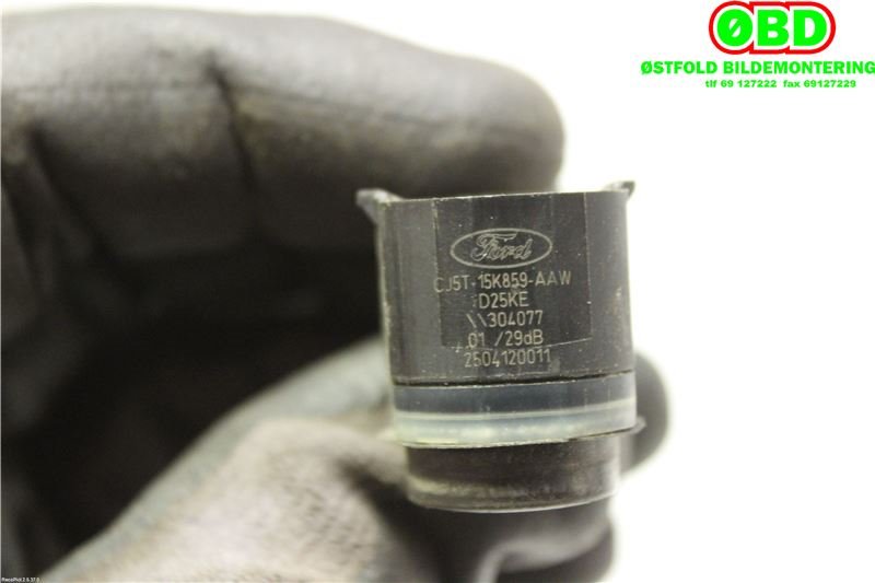 Parkeringssensor foran til Ford C-Max 2010-2015 (Type II, Fase 1)  (FORD||CJ5T15K859AAW)