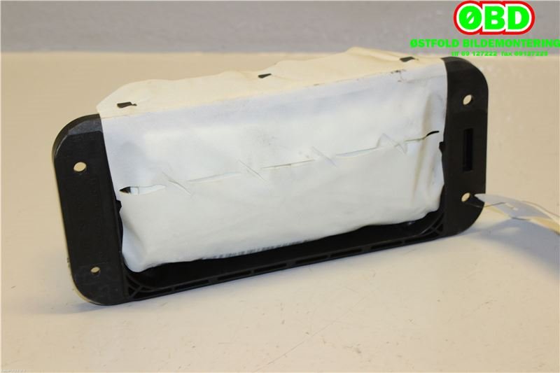 Airbag passasjer til Mercedes CLS 2011-2017 (C218) (C218) (MERCEDES|A 218 860 06 02||2188600602)