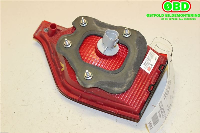 Baklykt venstre indre til Kia Sportage 2016-2021 (Type IV) (KIA|92405F1000|)