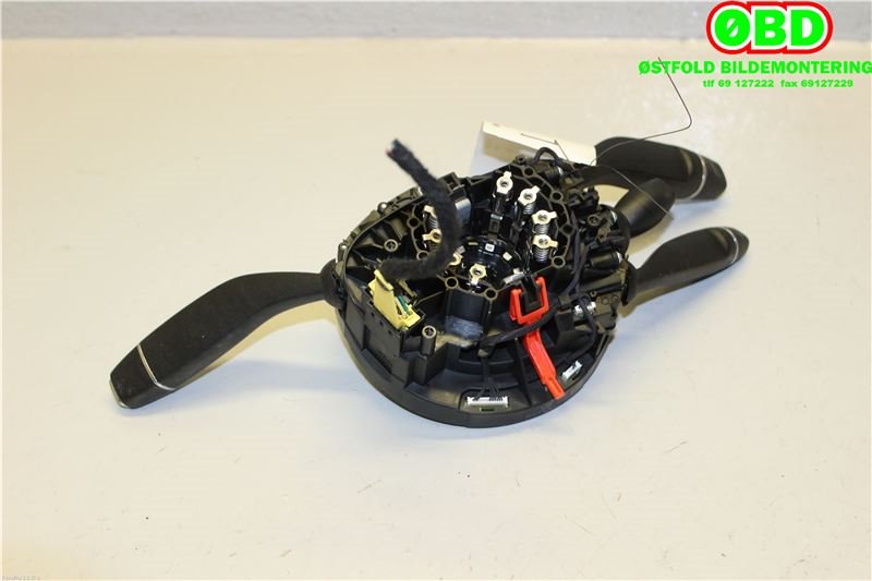Bryter combi til Tesla Model S 2016-2021 (Fase 2)  (TESLA|1057357-00-B|E111878|)