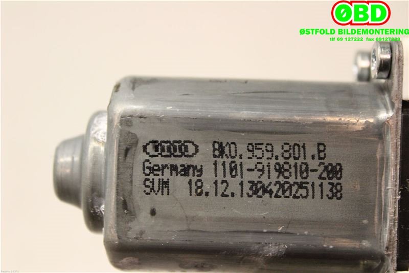 Ruteheis venstre foran til Audi Q3 2011-2014 (Type I, Fase 1)  (AUDI|8K0 959 801 B||8K0959801B)