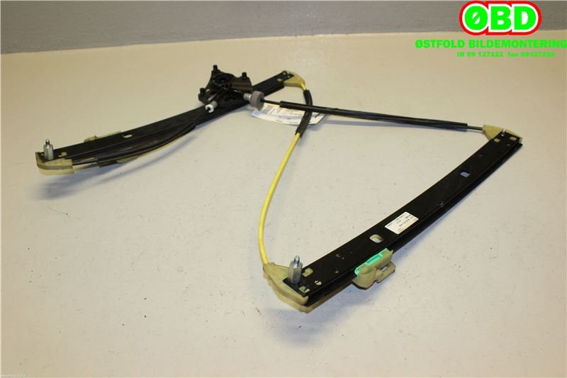 Ruteheis til Audi Q3 2011-2014 (Type I, Fase 1) (AUDI|8U0837462|)