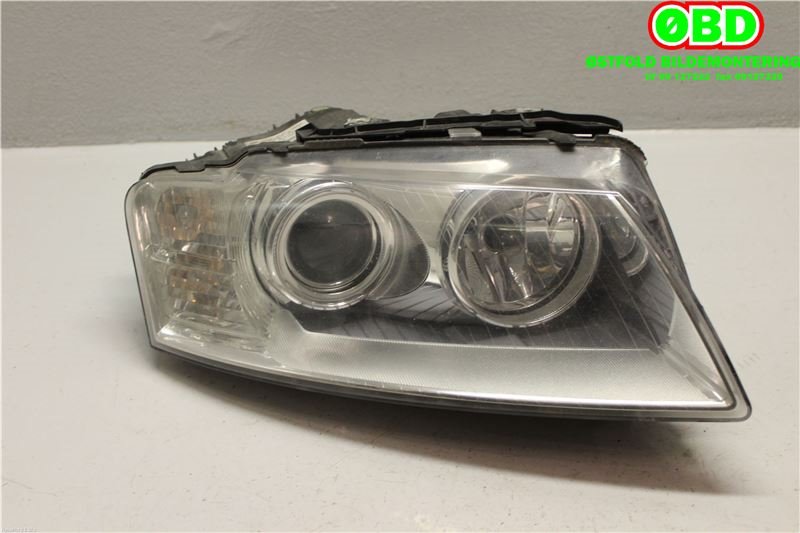 Frontlykt høyre xenon til Audi A8 2003-2010 (Type II) (AUDI|4E0 941 030 BP|4E0 941 030 CF|4E0941004BP)