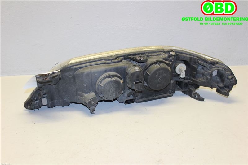 Frontlykt høyre halogen til Renault Laguna 2001-2005 (Type II, Fase 1)  (RENAULT|7701048931||8200002847)