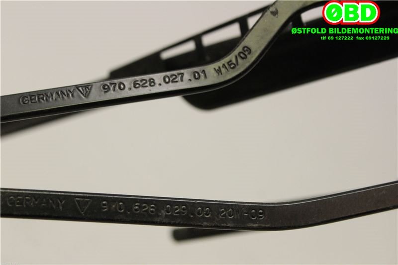 Viskerarmer frontrute til Porsche Panamera 2009-2017 (Type I) (970) (970) (PORSCHE PANAMERA 4S|970 628 029 00|970 628 027 01|)