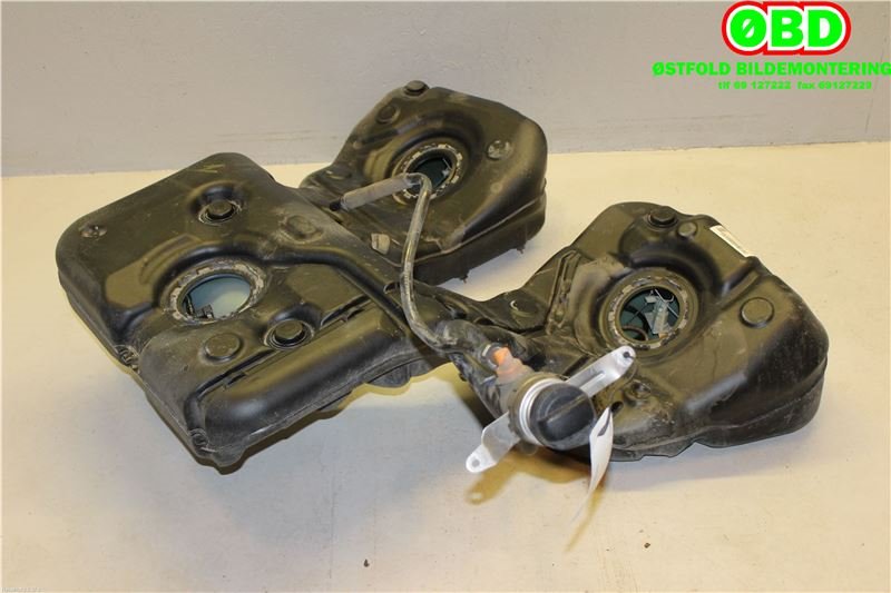 Bensintank til Porsche Panamera 2009-2017 (Type I) (970) (970) (PORSCHE PANAMERA 4S|970 201 021 03|970 201 021 20|97020101322)