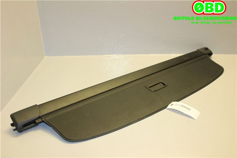 Bagasjerom rollon til VW Passat 2005-2010 (B6) (B6) (VOLKSWAGEN|3C9 867 871 K|)