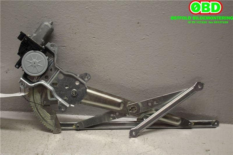 Ruteheis høyre foran til Suzuki SX4, 2009-2013 (Type I, Fase 2)  (SUZUKI|83401-79J12)