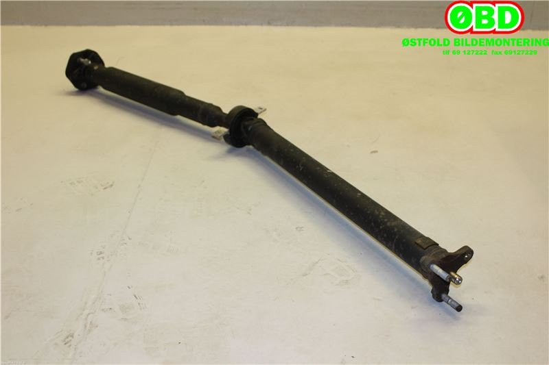 Mellomaksel til BMW 3-Serie 2012-2018 (F30/F31/F34) (F30/F31/F34) (BMW|26 10 7 600 042|)