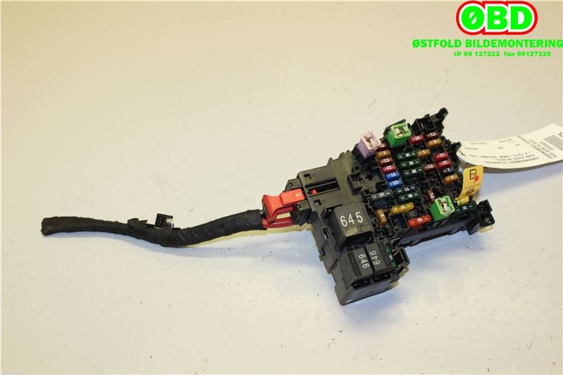 Sikringsboks til Audi A3 2012-2016 (Type III, Fase 1) (AUDI|5Q0 937 615 C||5Q0937615C)