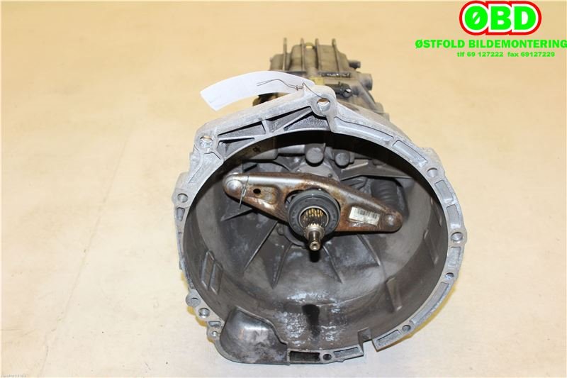 Girkasse manuell 6-trinn til BMW 1-Serie 2011-2015 (Fase 1) (F20/F21) (F20/F21) (BMW|23 00 8 607 320|)