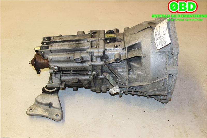 Girkasse manuell 6-trinn til BMW 1-Serie 2011-2015 (Fase 1) (F20/F21) (F20/F21) (BMW|23 00 8 607 320|)